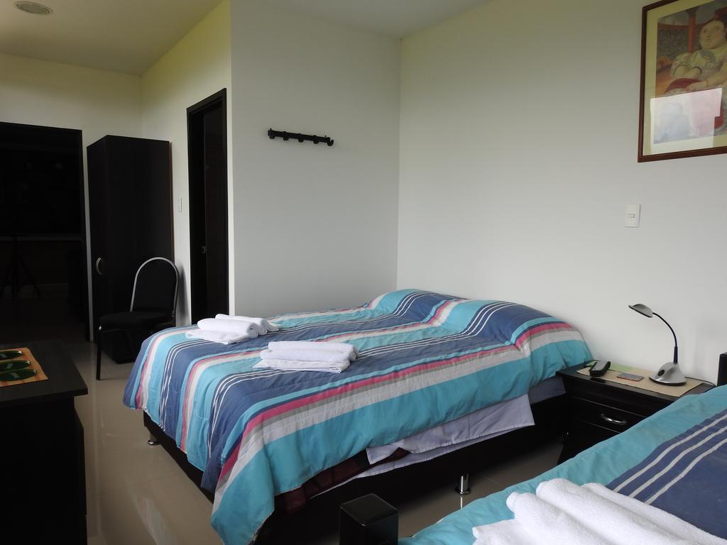 Hostal La Sultana ซานตาโรซา เดกาบัล ภายนอก รูปภาพ